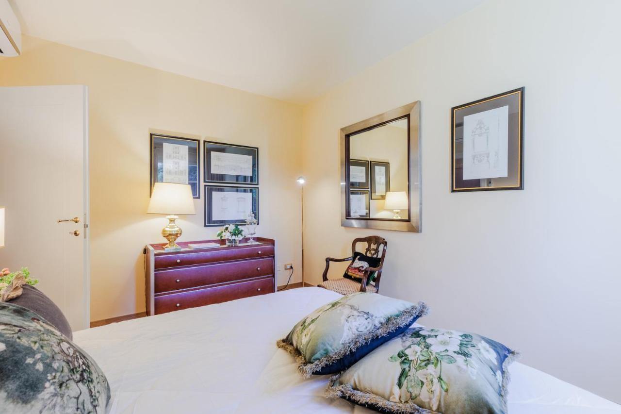 Villa Bassotta, A Charming Cottage 루카 외부 사진